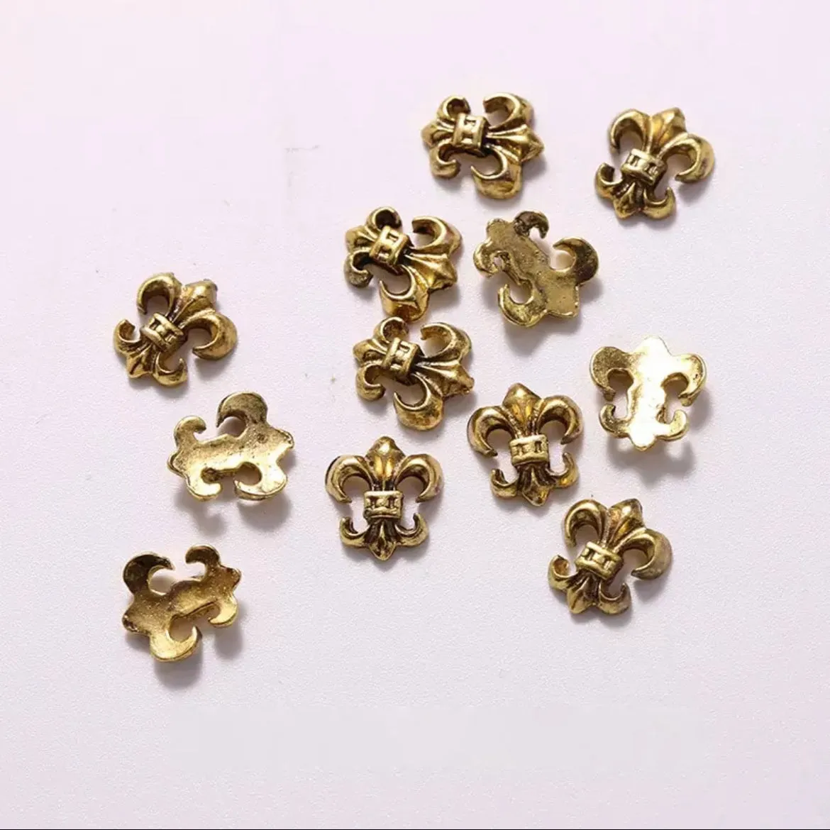#3A Mixed Retro Nail Charms - Gold