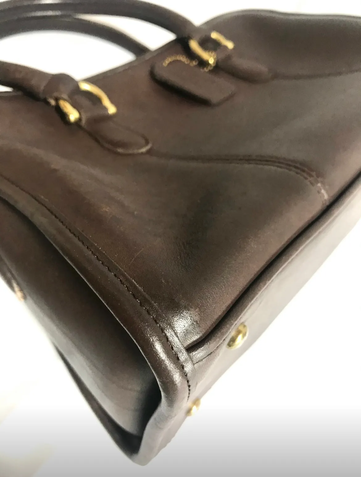 80's Vintage COACH dark brown leather handbag, purse. Made in USA Classic unisex purse. 060820r1