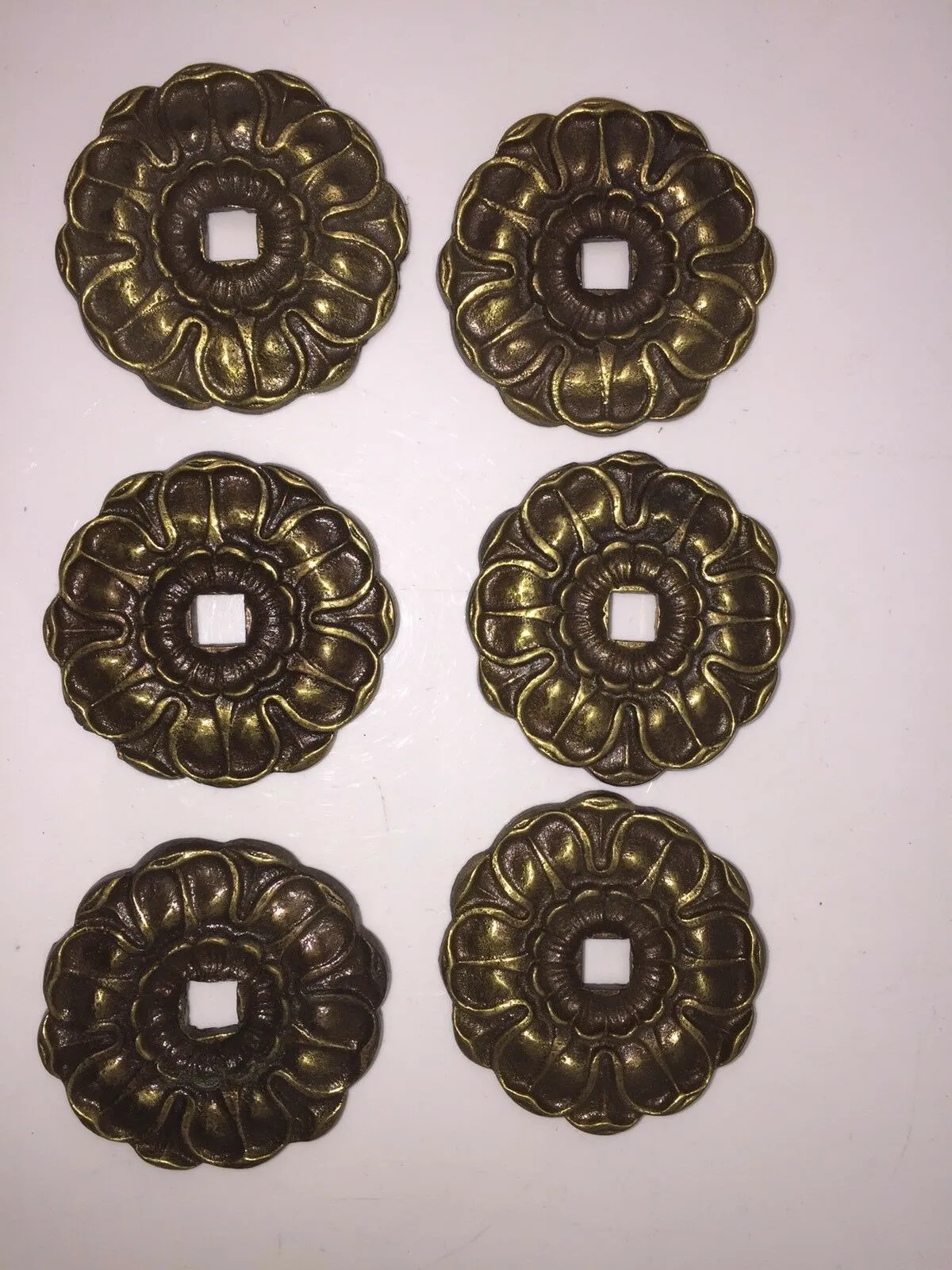 Antique Bronze Rosettes Furniture Ready To Mount With Tack
