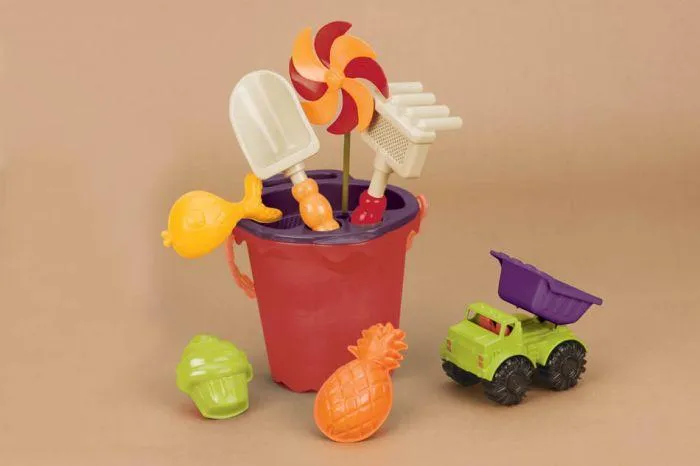 B. Sands Ahoy Medium Bucket - Mango