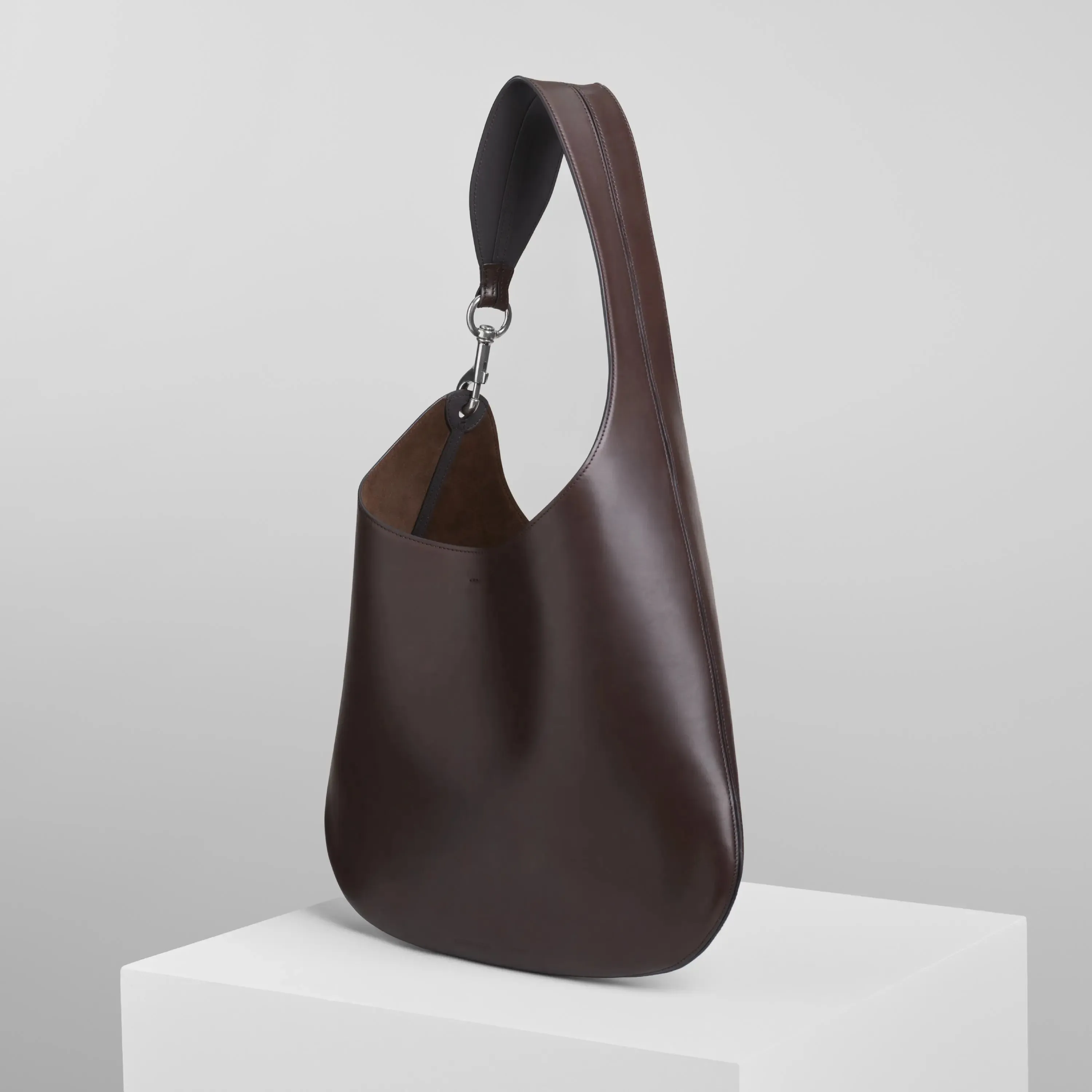 BEAN BAG | chocolate brown leather