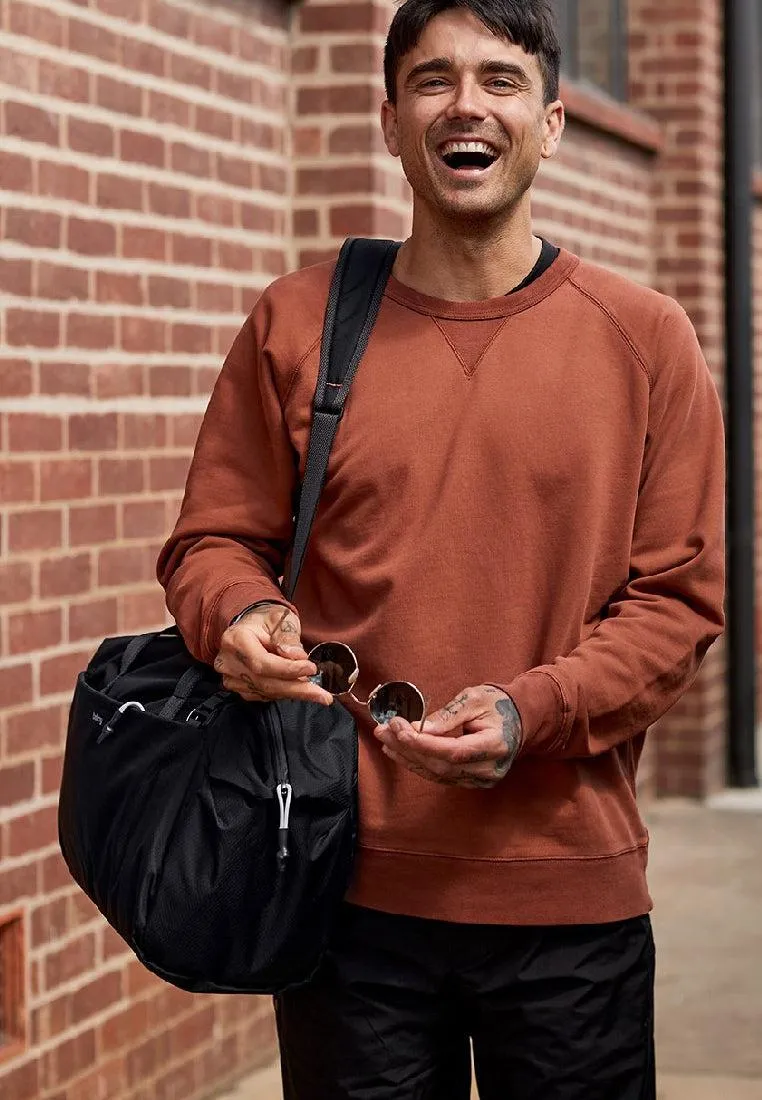 Bellroy Lite Duffel Black (Leather Free)