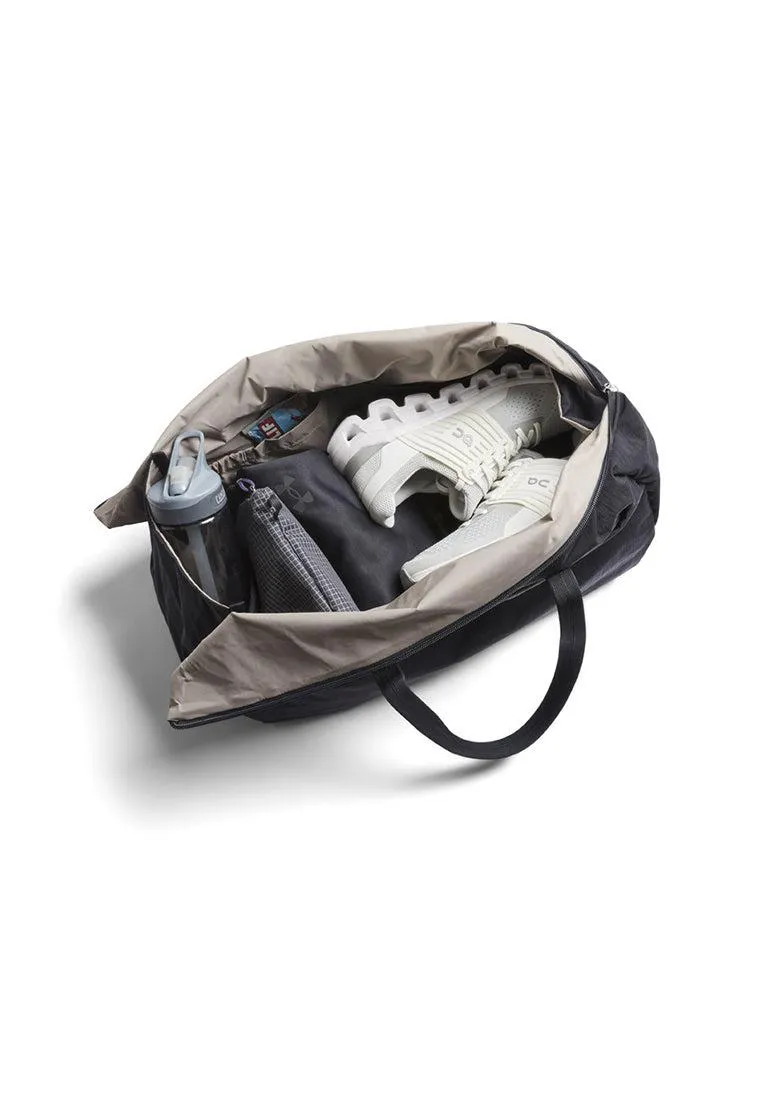 Bellroy Lite Duffel Black (Leather Free)