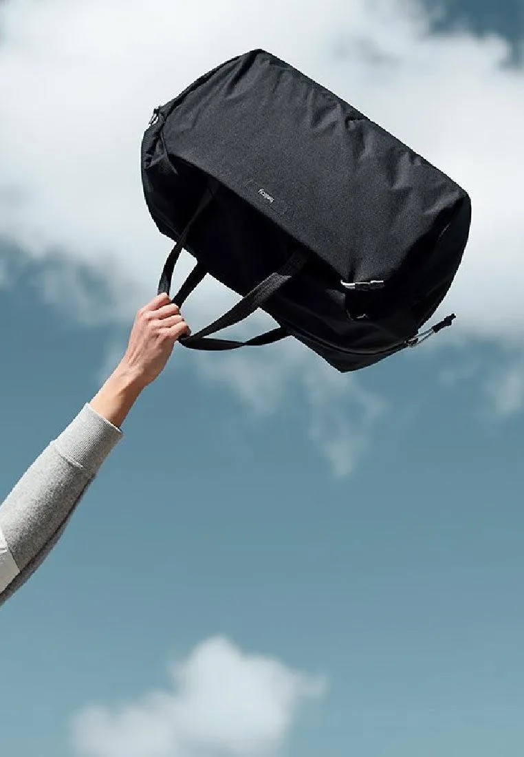Bellroy Lite Duffel Black (Leather Free)