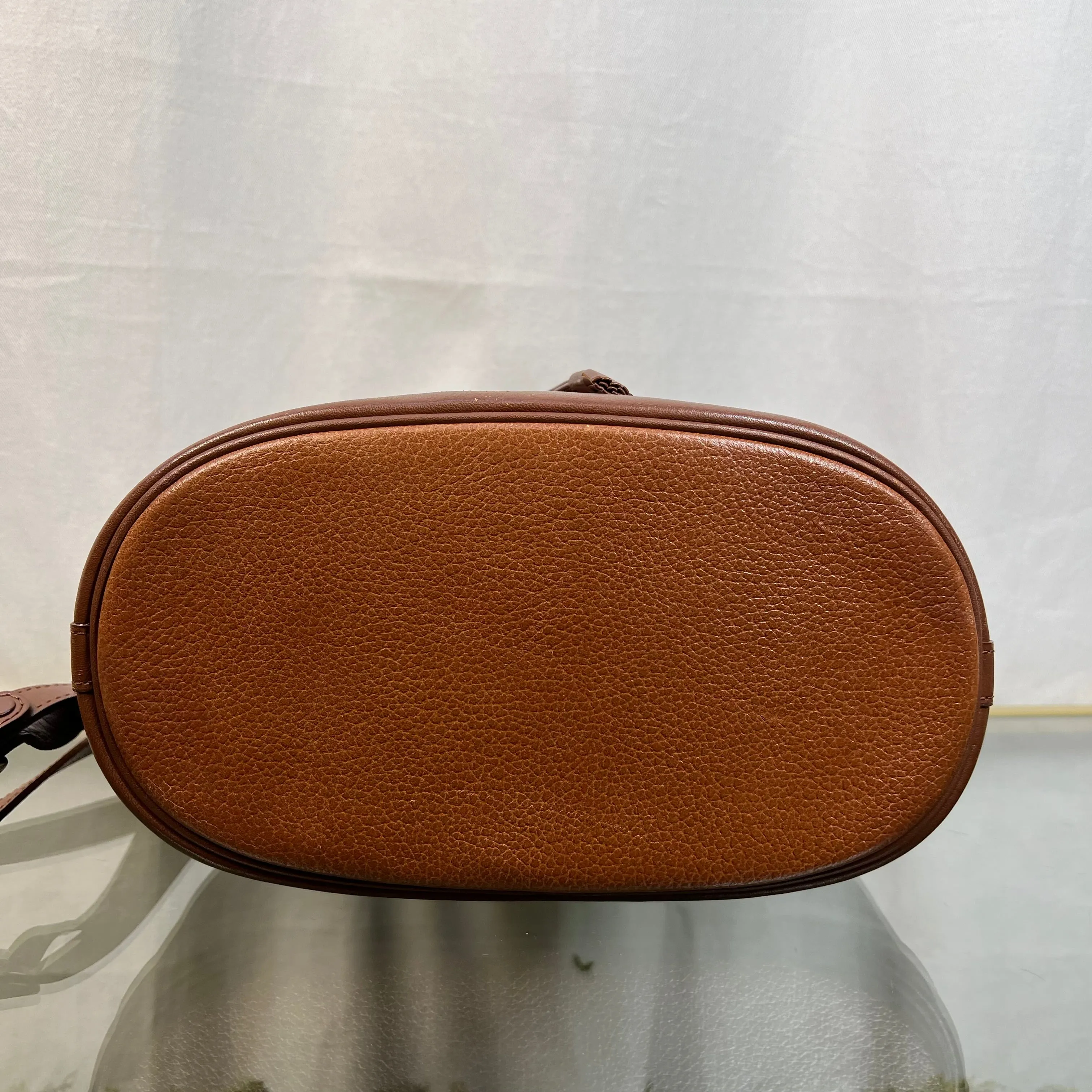 BURBERRYs Brown Grained Leather Vintage Drawstring Bucket Bag