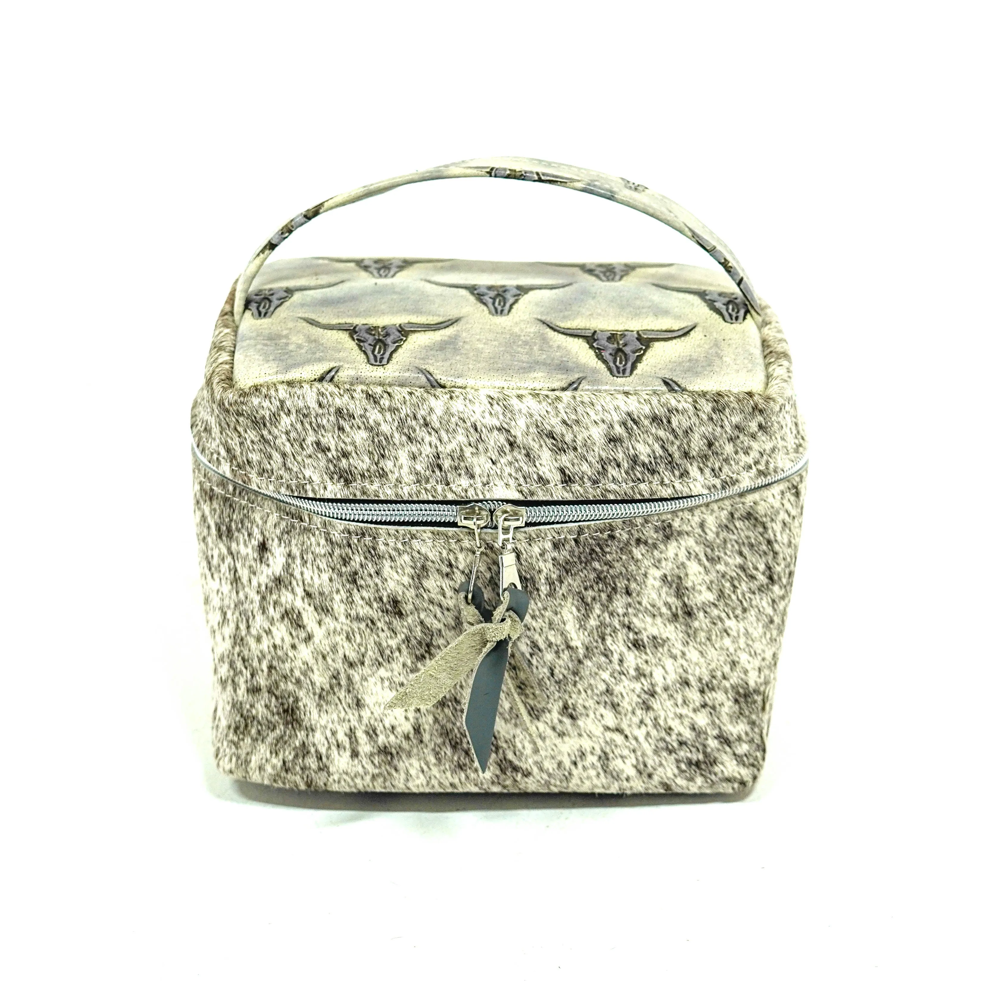 Caboose - Grey Brindle w/ Smoke Show Skulls