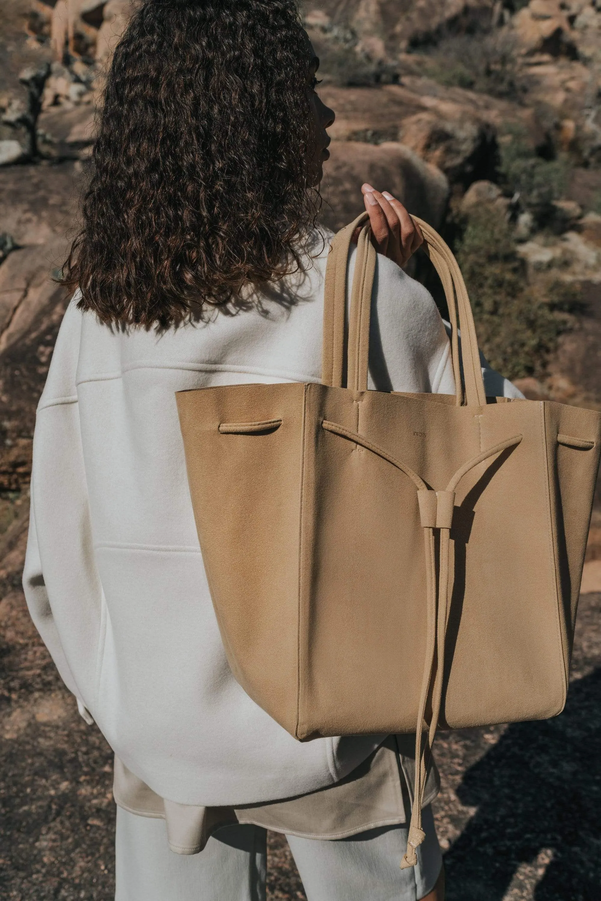 Camel Shopper