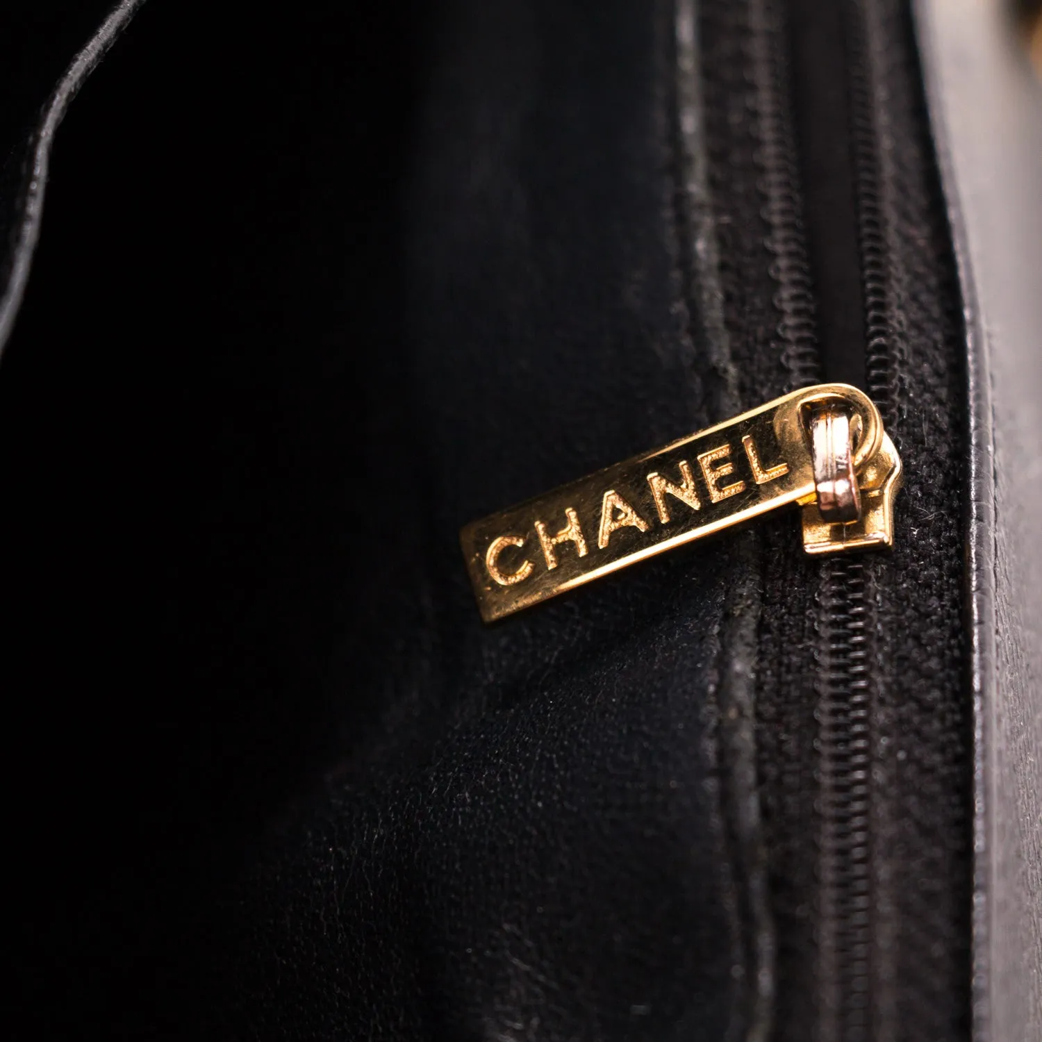 Chanel Classic Maxi Single Flap Bag