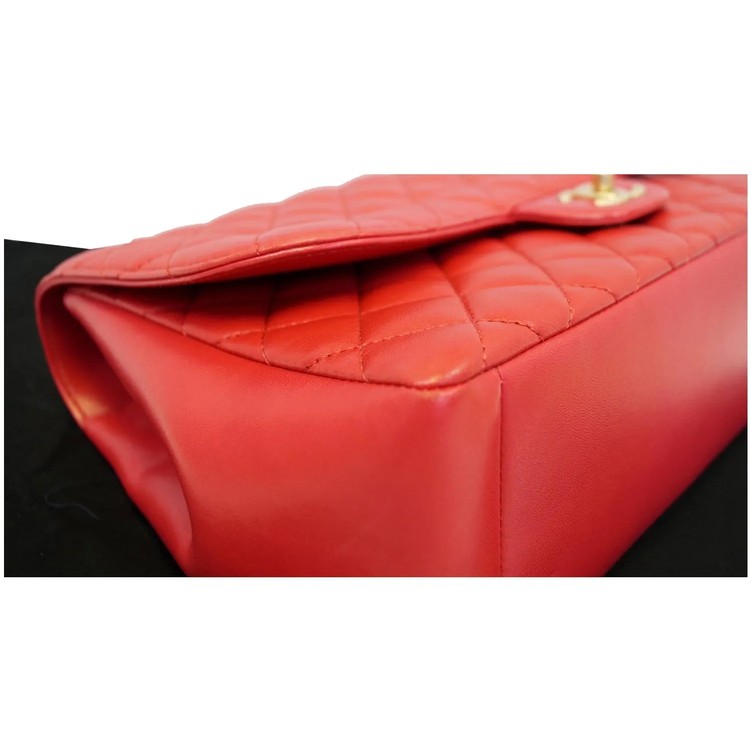 CHANEL Jumbo Classic Single Flap Lambskin Leather Shoulder Bag Red