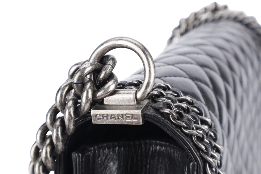 CHANEL LEBOY OLD MEDIUM BLACK LAMBSKIN RUTHENIUM HARDWARE (2057xxxx) WITH CARD AND DUST COVER