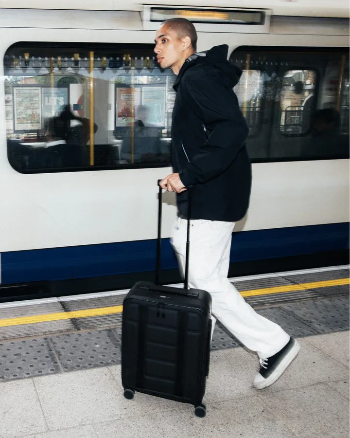 DB Journey - Ramverk Pro Front-Access Carry-On - Black Out