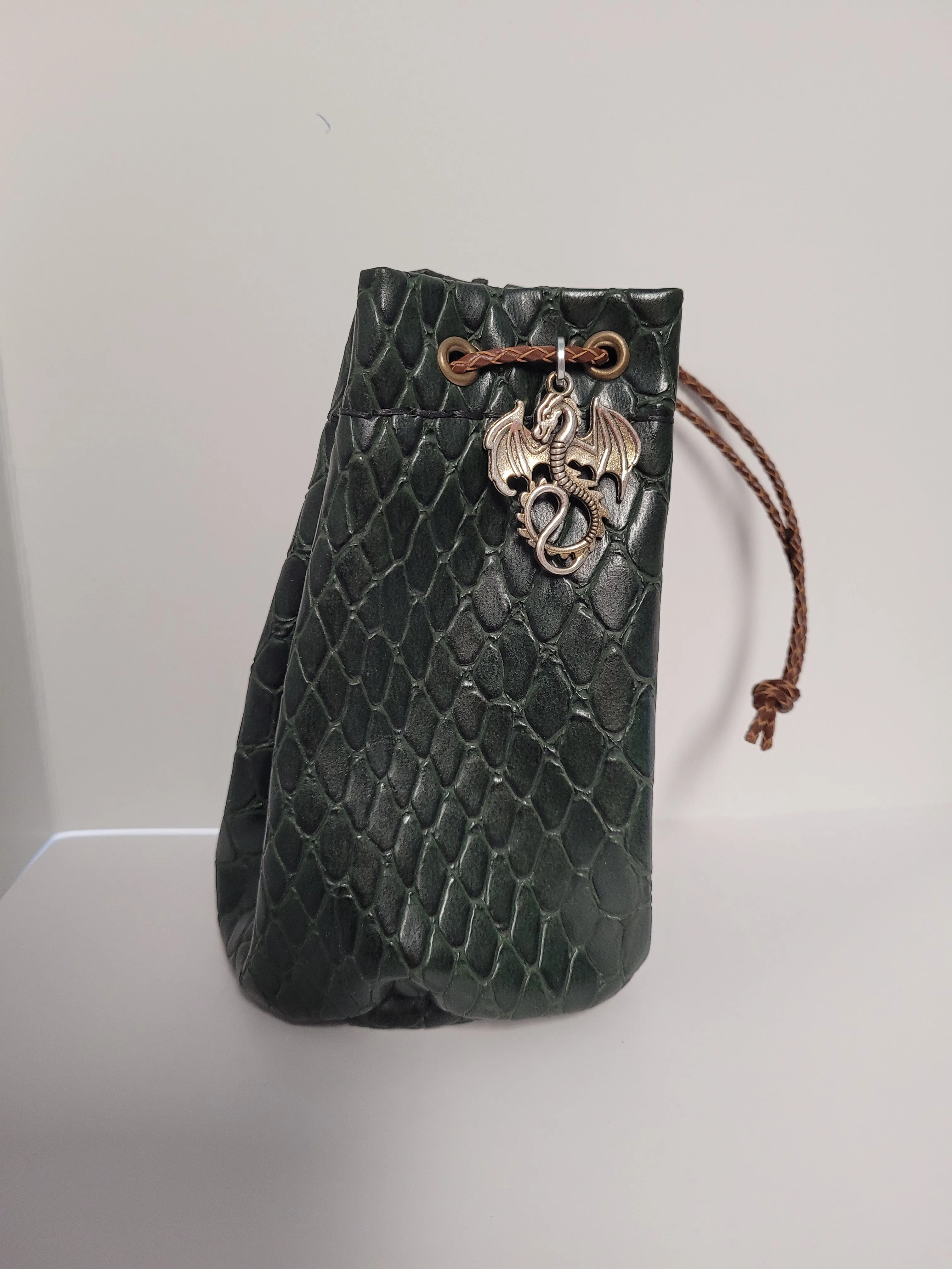 Dragonhide Medium Dice Bags