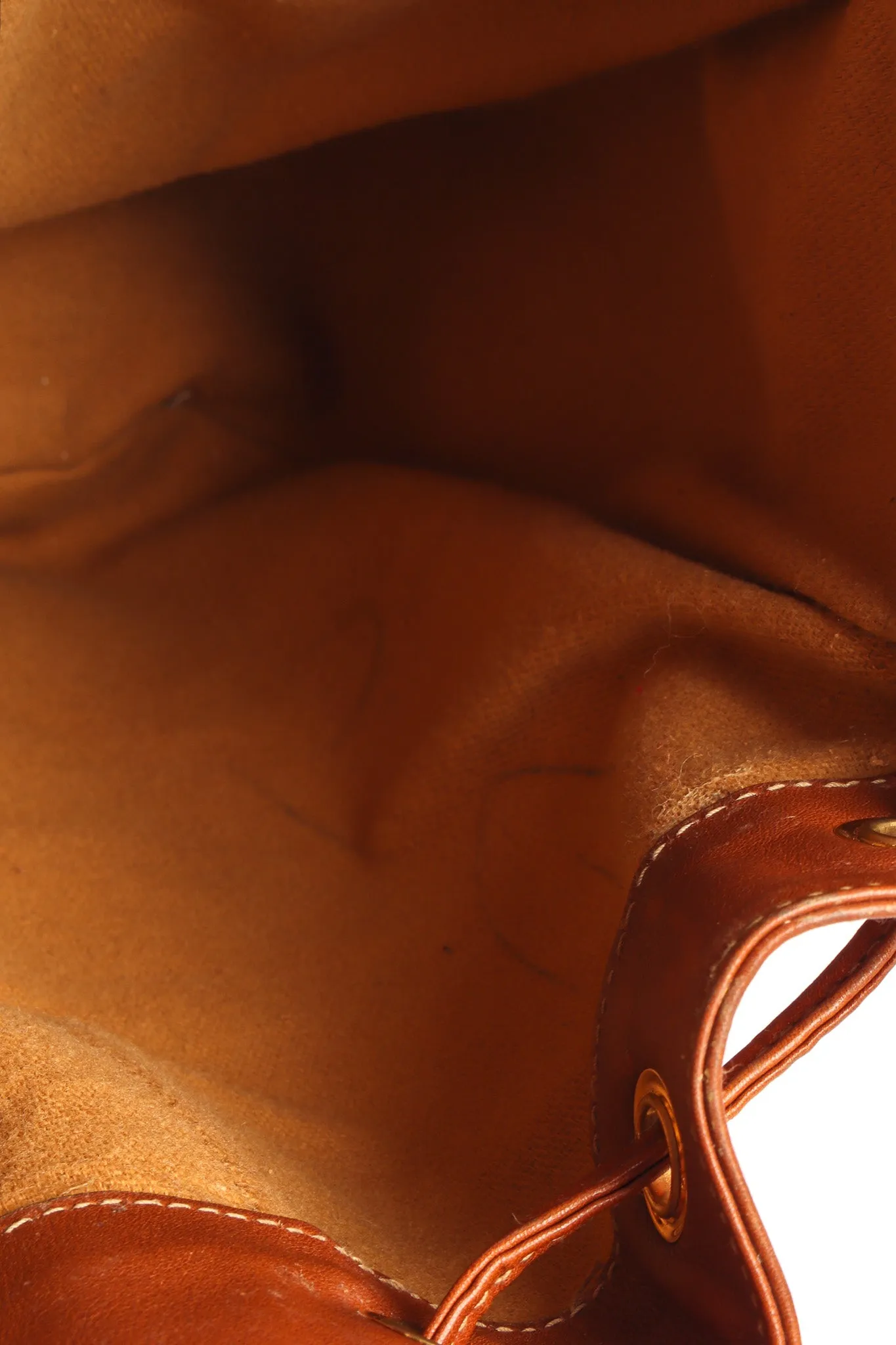 Drawstring Leather Bucket Bag