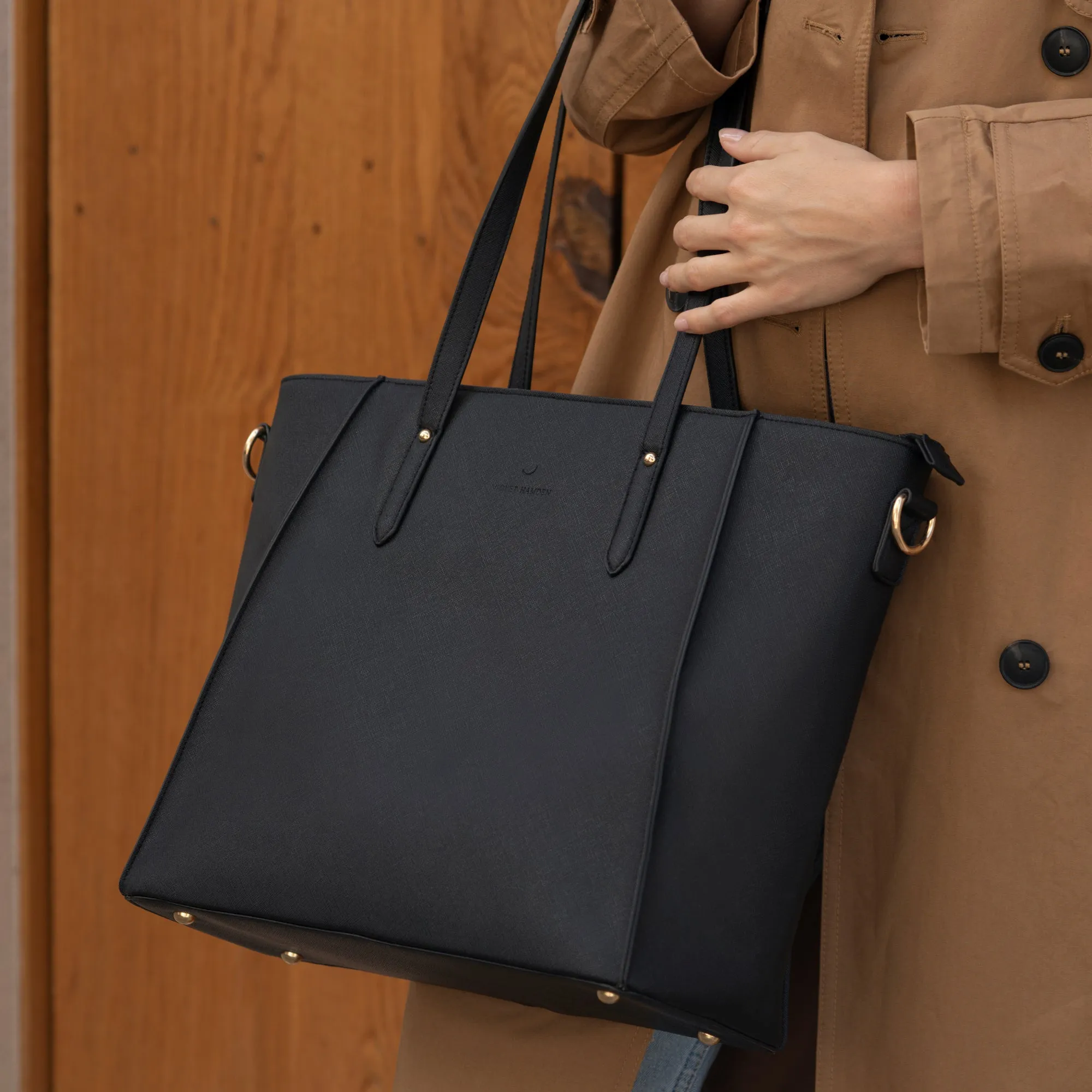 Essential Bag black shopper