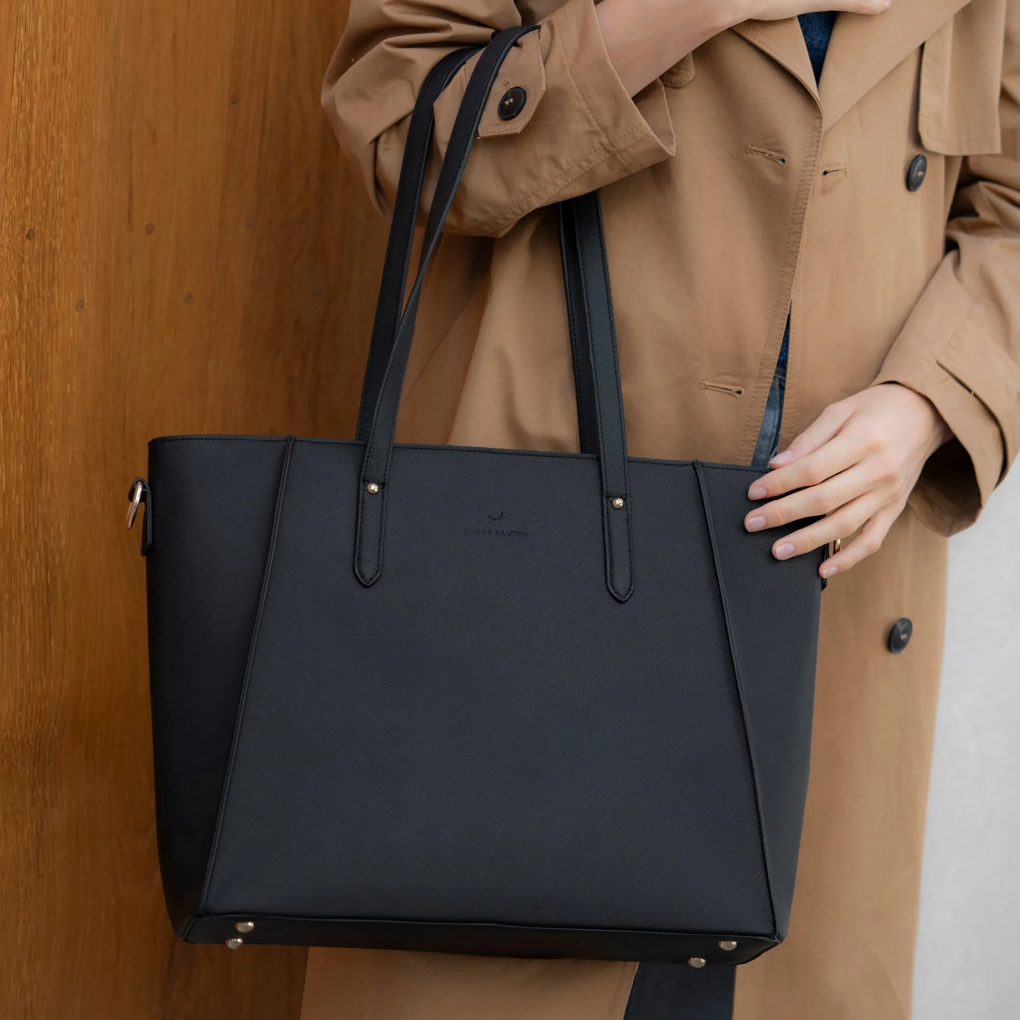 Essential Bag black shopper
