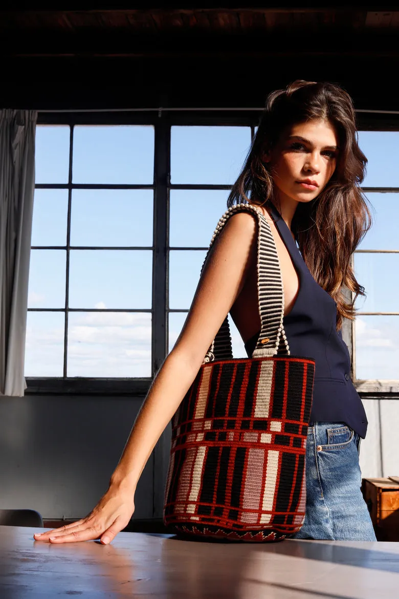 Evora Large Bucket Bag