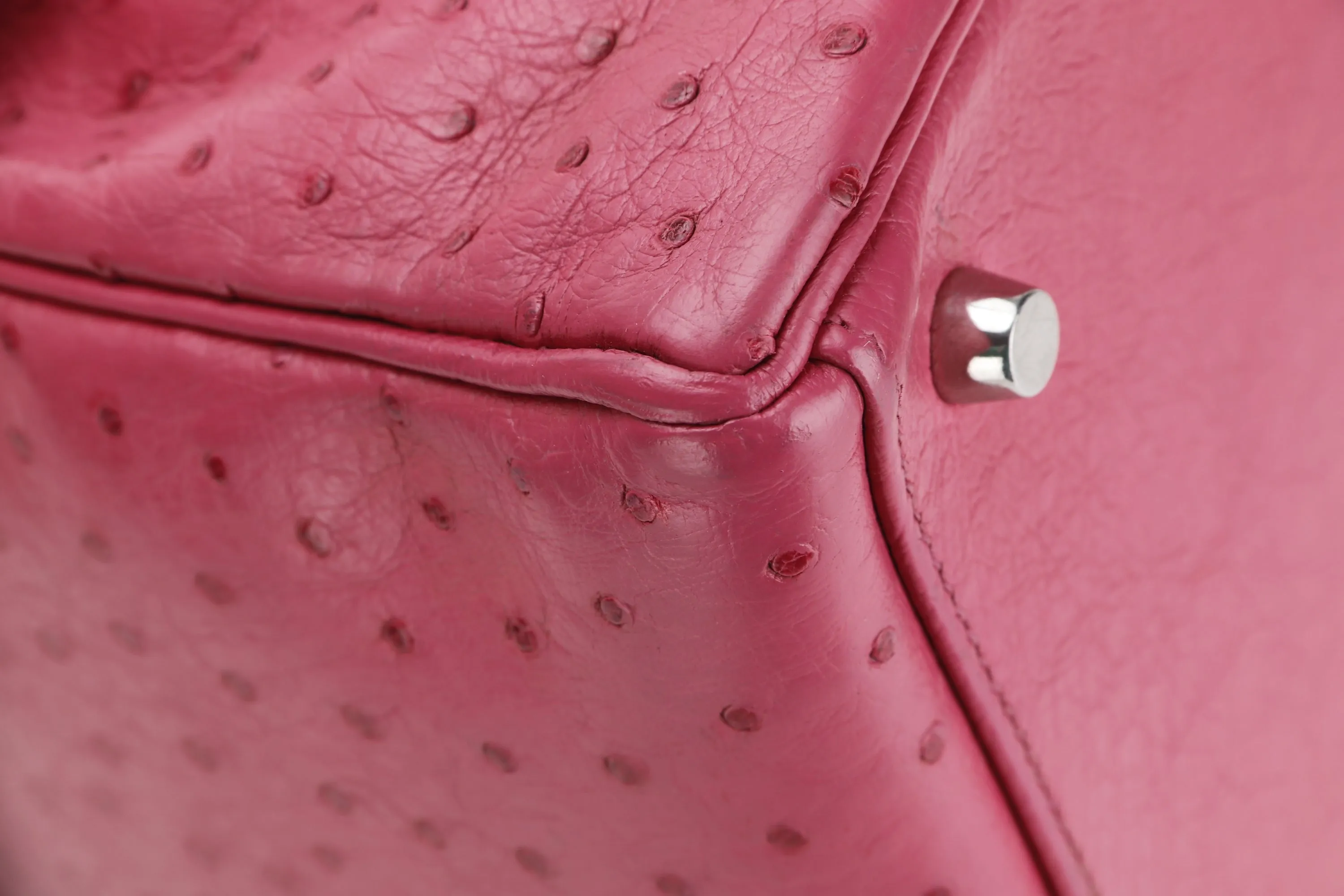 (EXOTIC) HERMES KELLY 28 (STAMP J) FUCHSIA OSTRICH PALLADIUM HARDWARE, WITH KEYS, LOCK, STRAP & DUST COVER
