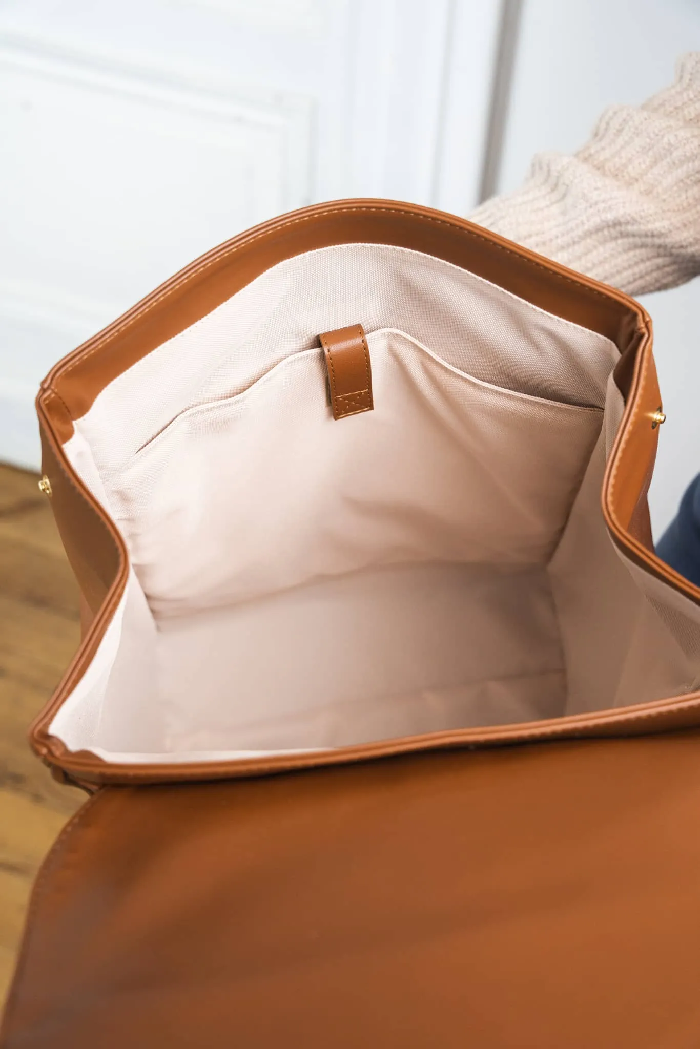 Falabella Grape Leather Vegan Backpack | Burgundy