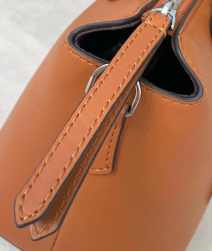 Fendi Luxury Fashion Bag