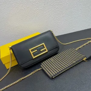 Fendi Wallet On Chain With Pouches Bags