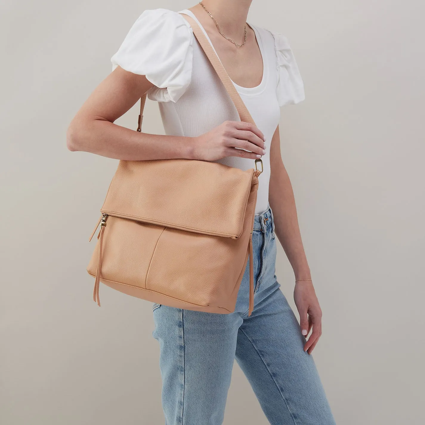 Grant Backpack In Pebbled Leather - Porcini
