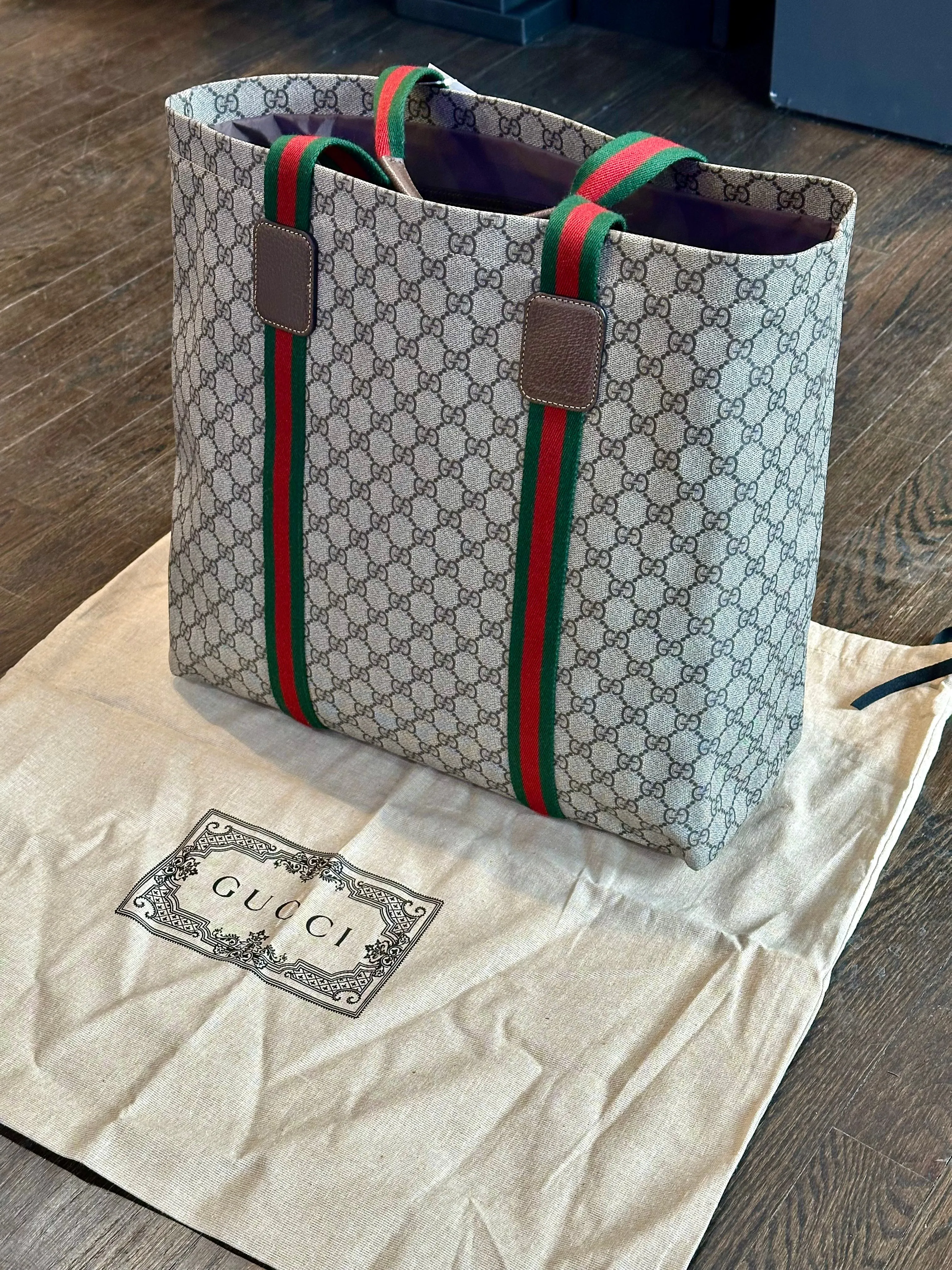 Gucci GG Tender Medium Tote Bag