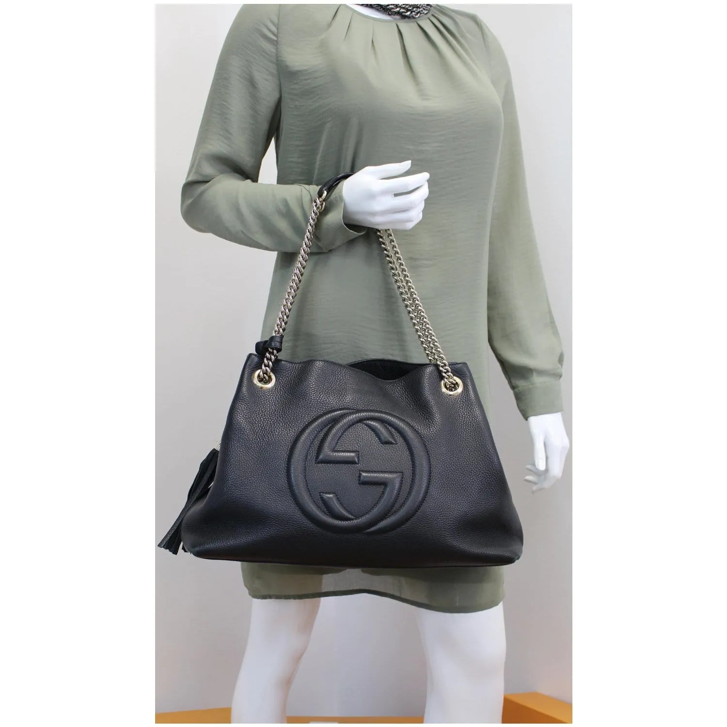 GUCCI Soho Pebbled Leather Chain Shoulder Bag 308982 Black