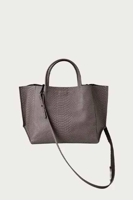 HALF TOTE