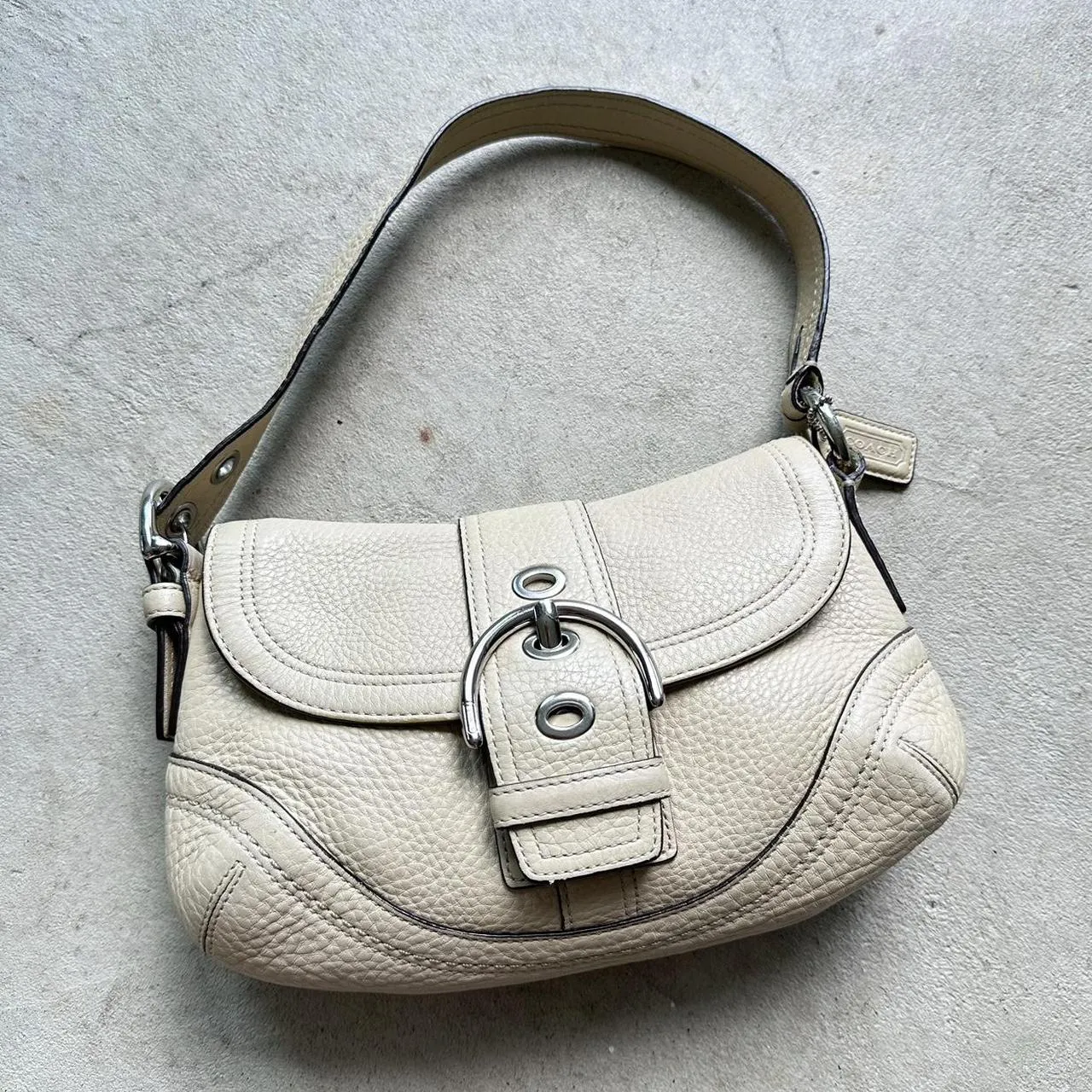 HENRYVINTUS™ vintage y2k coach cream mini leather soho shoulder bag