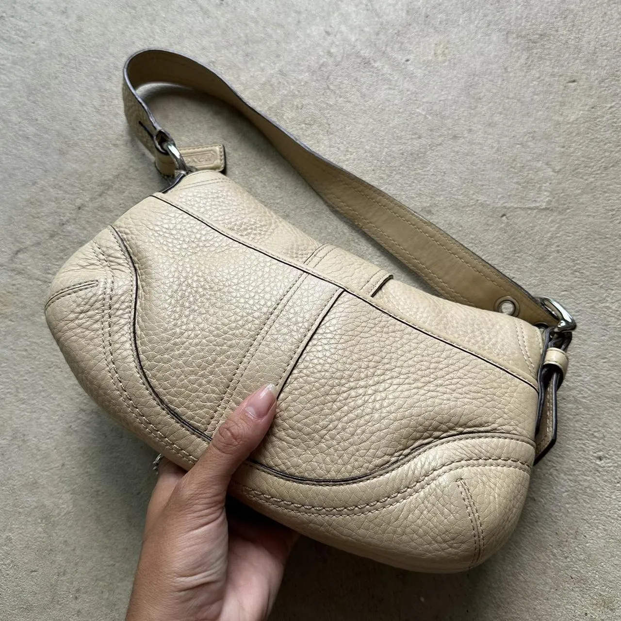 HENRYVINTUS™ vintage y2k coach cream mini leather soho shoulder bag