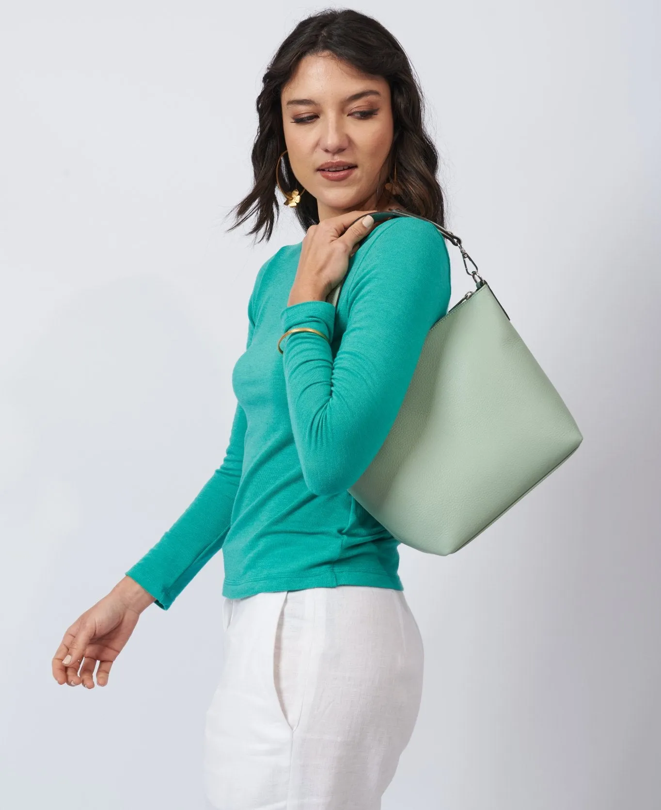Hobo leather Top Handle bag mint