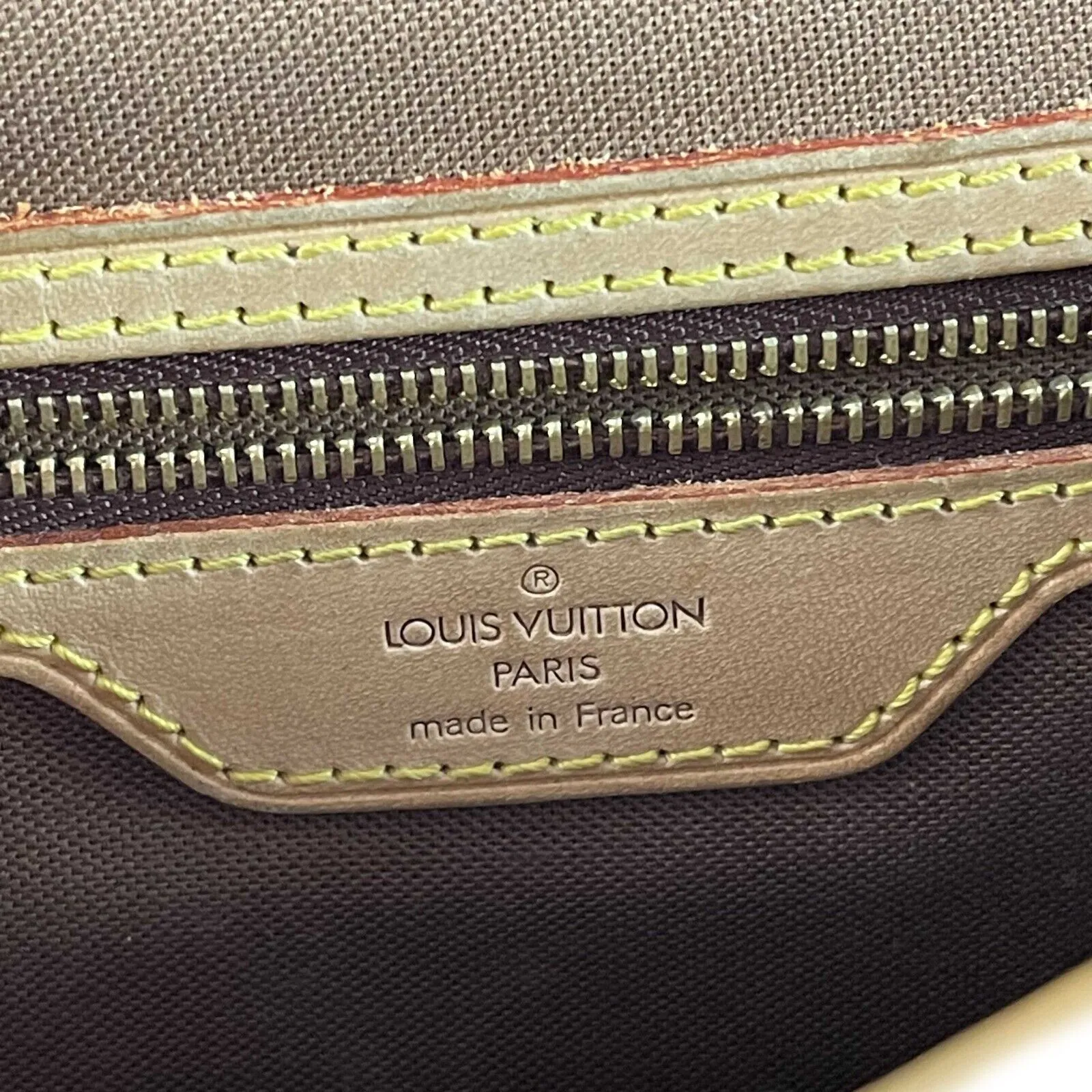 Louis Vuitton - LV Monogram Canvas Sologne Brown Crossbody - Adjustable Strap