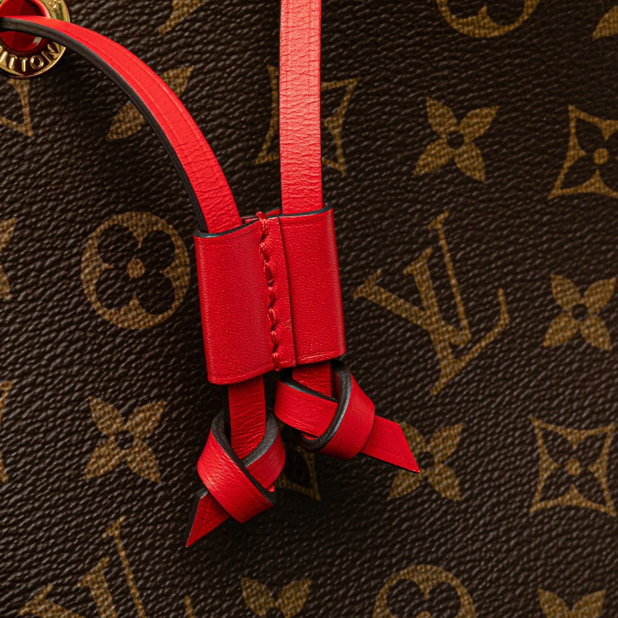 Louis Vuitton Monogram Neonoe MM