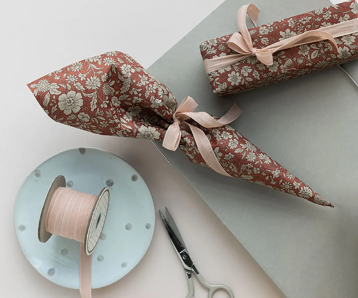 Maileg Gift Wrap Roll - Blossom Rose