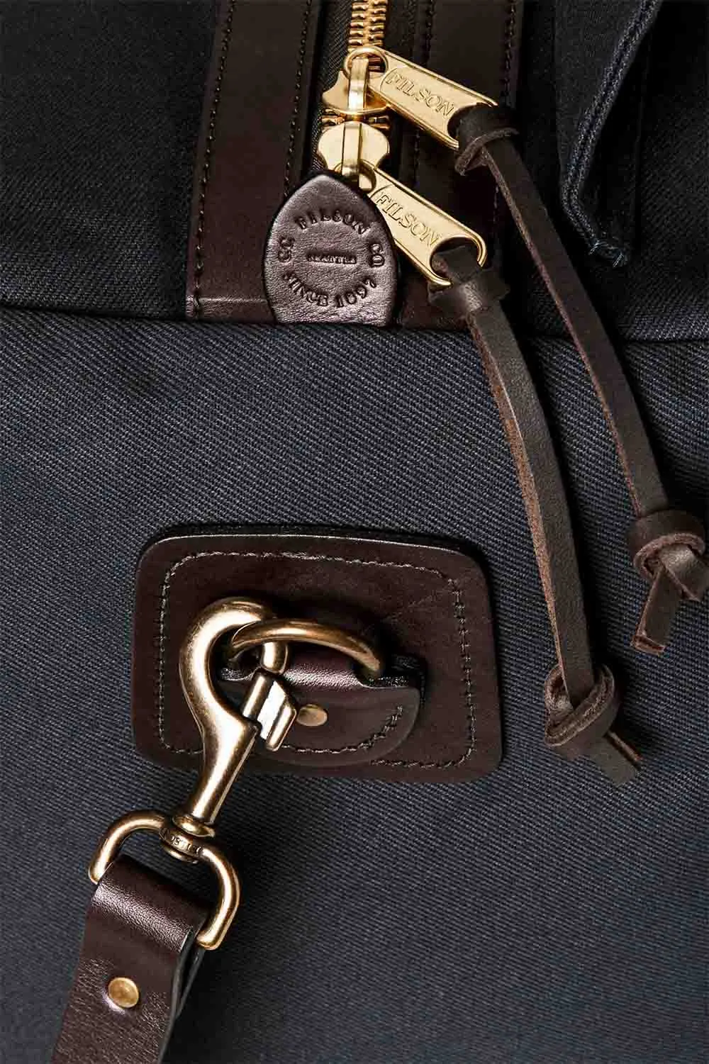 MEDIUM DUFFLE BAG Navy