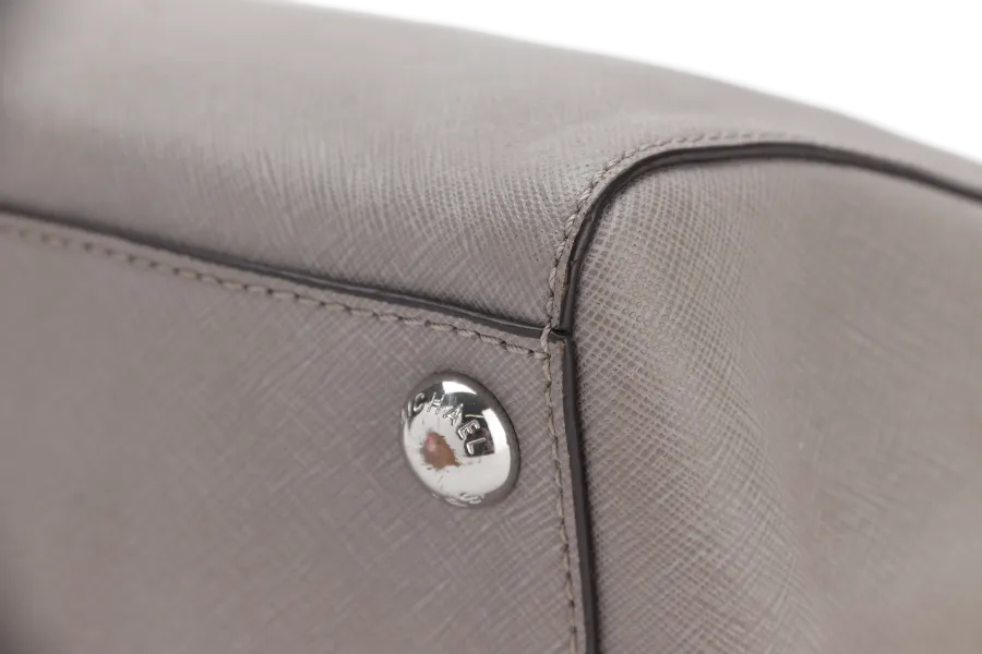 MICHAEL KORS SHOULDER BAG (AP-1507 30S5SCYS1L)GREY LEATHER WITH DUST COVER (NO LONG STRAP)