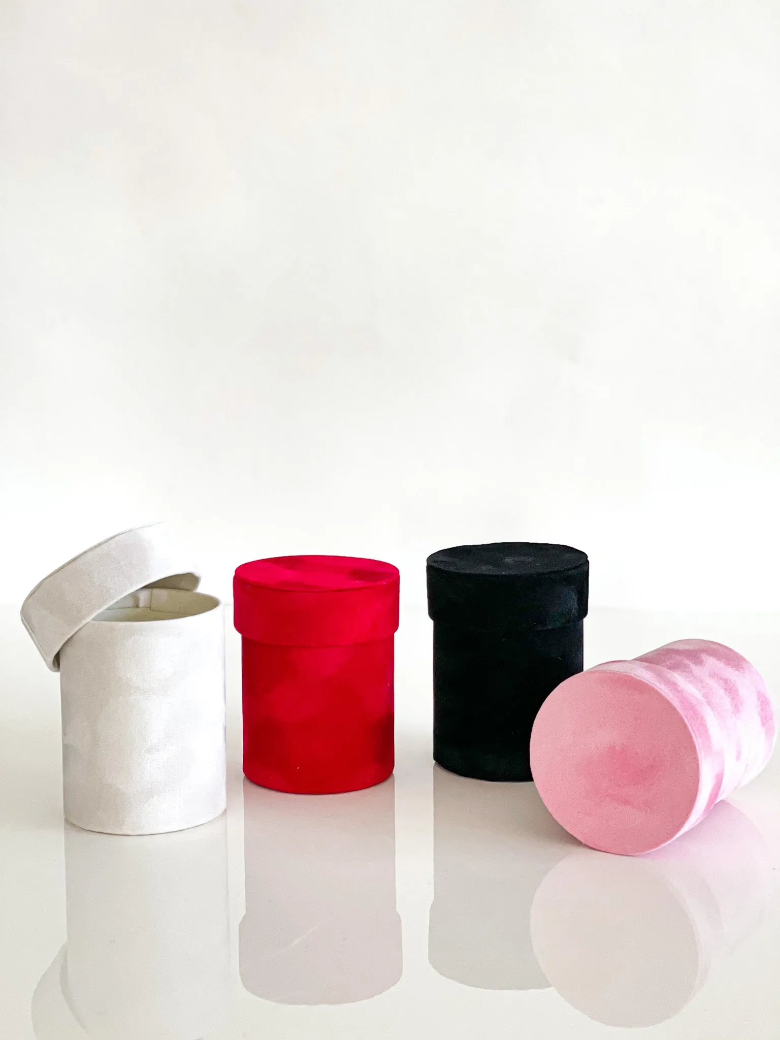 Mini Velvet flower box for single Flower (with plastic liner)