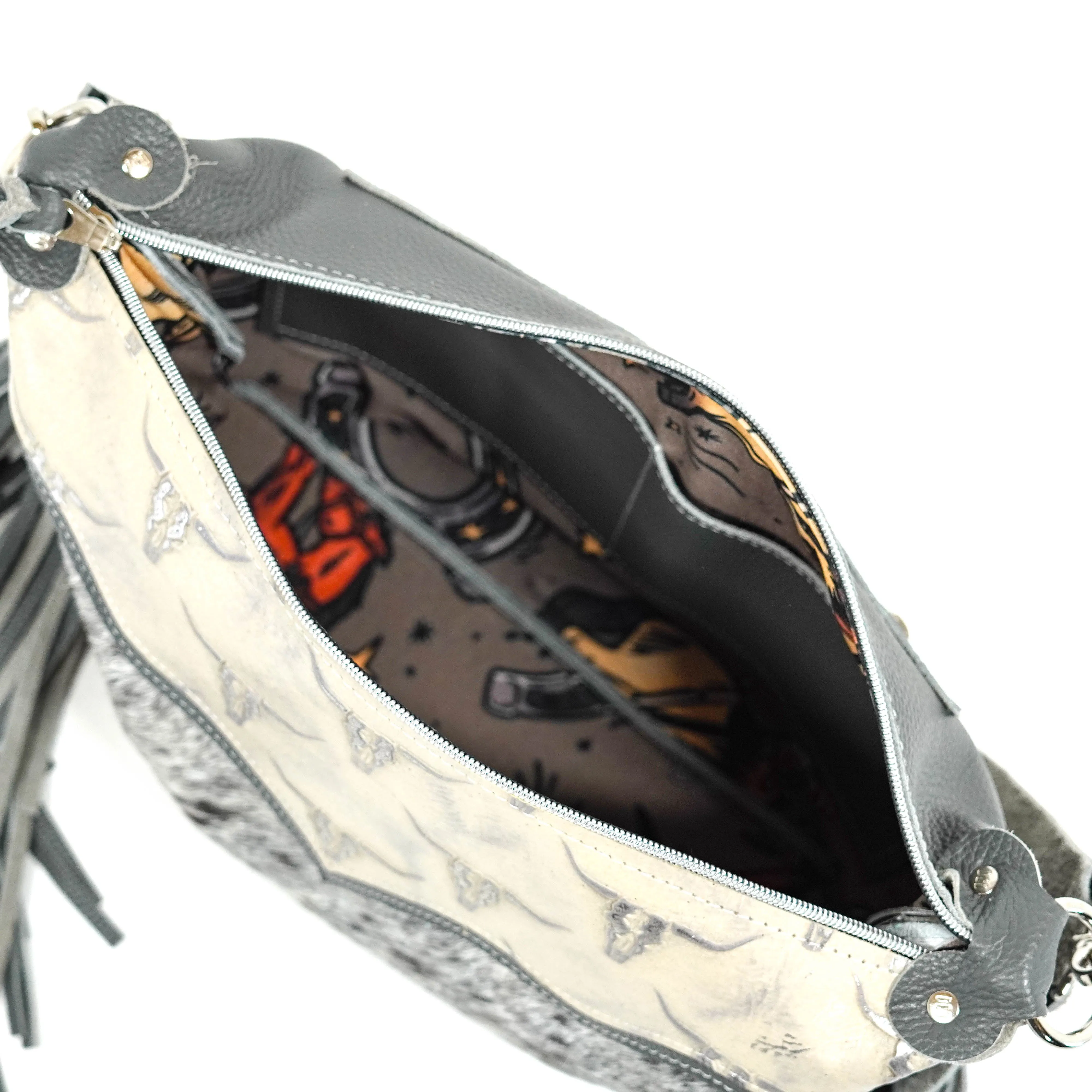 Oakley - Salt & Pepper w/ Ghost Skulls