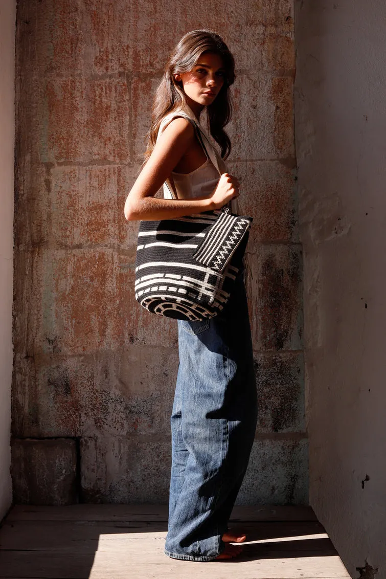Porto Large Bucket Bag