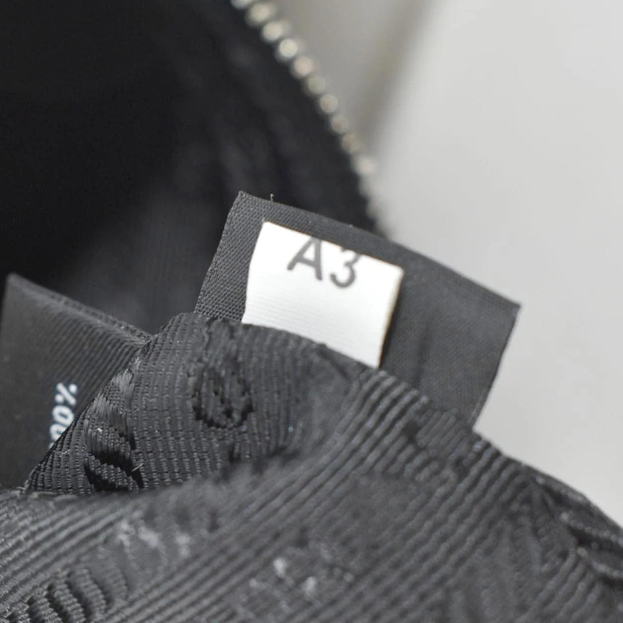 PRADA Re-Edition 2005 Re-Nylon Shoulder Bag Black
