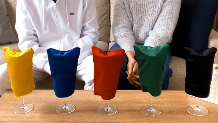 PSYCOLORGY (Gimmicks and Online instructions) by Luca Volpe, Paul McCaig and Alan Wong