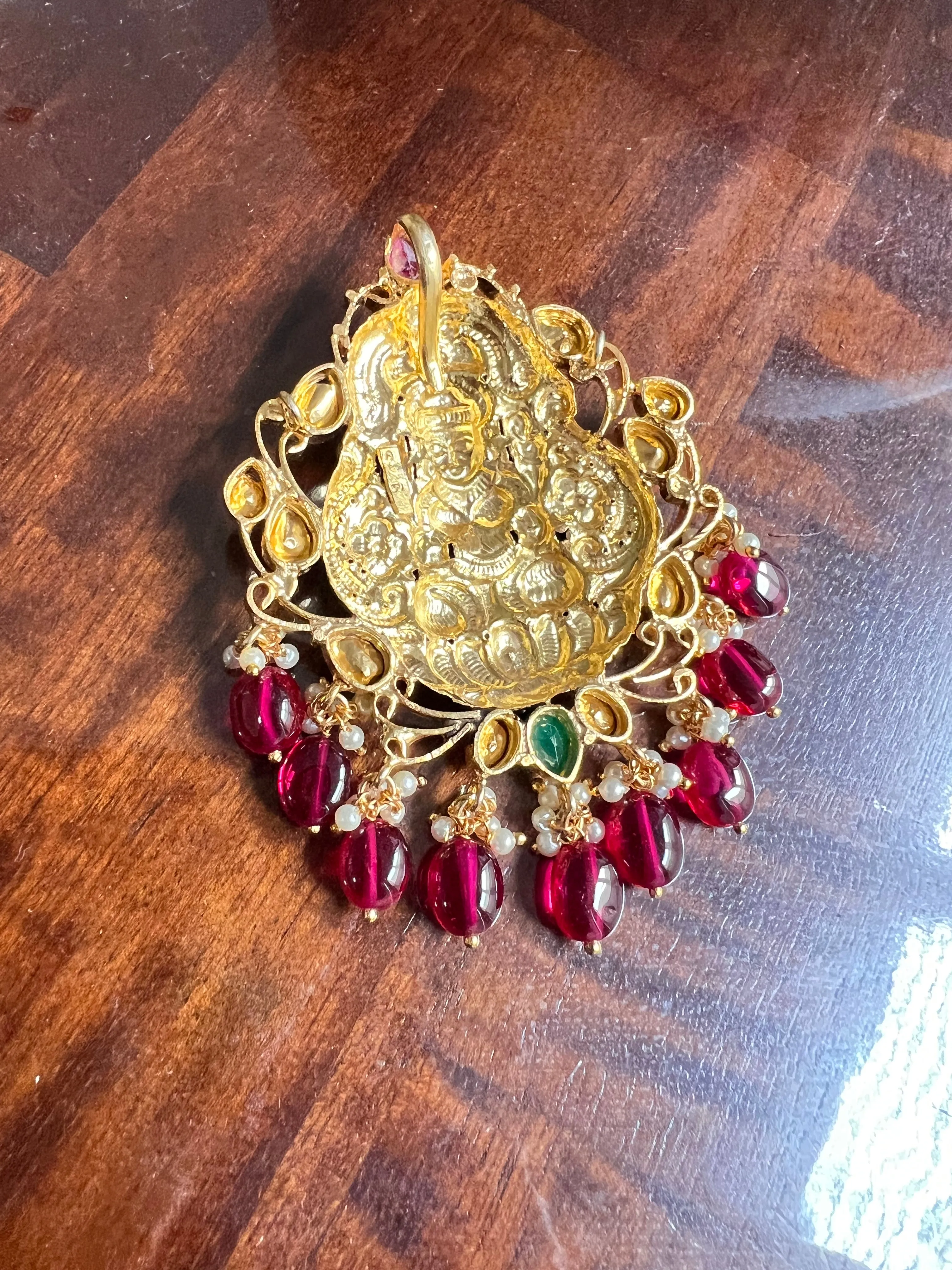 Pure 925 Silver Moissanite Temple Pendant