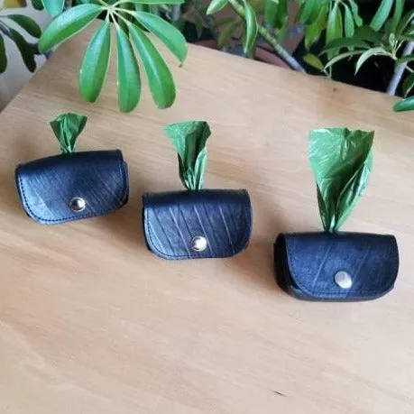 Revved Up Doggy Bag Holder