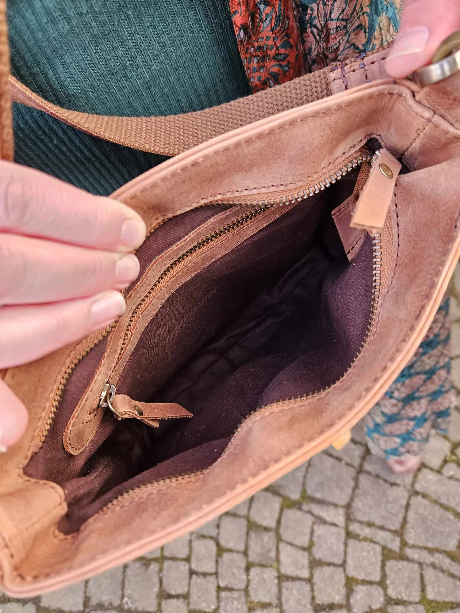 Small Buffalo Cross Body Handbag