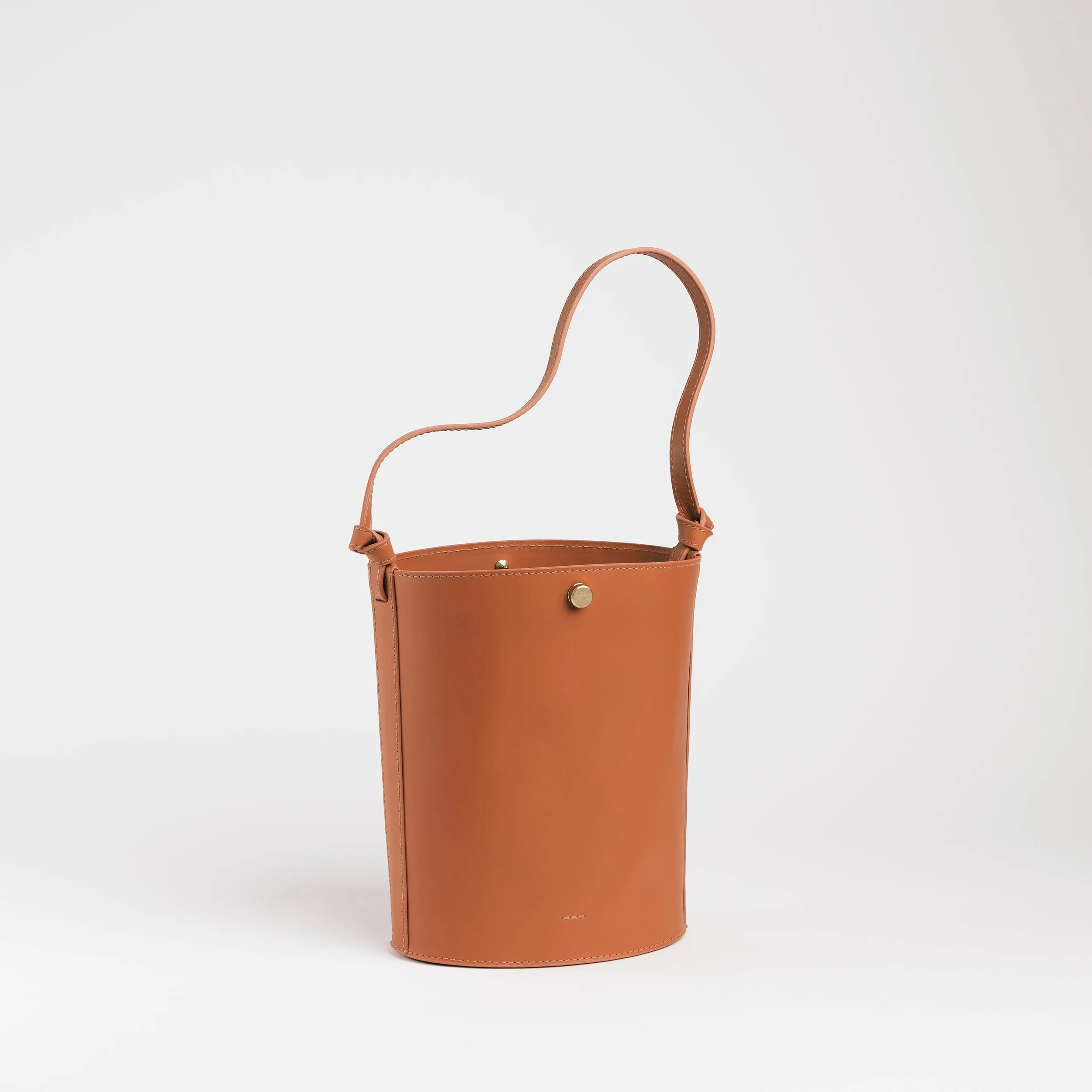 Small Hilma in Terracotta Vachetta