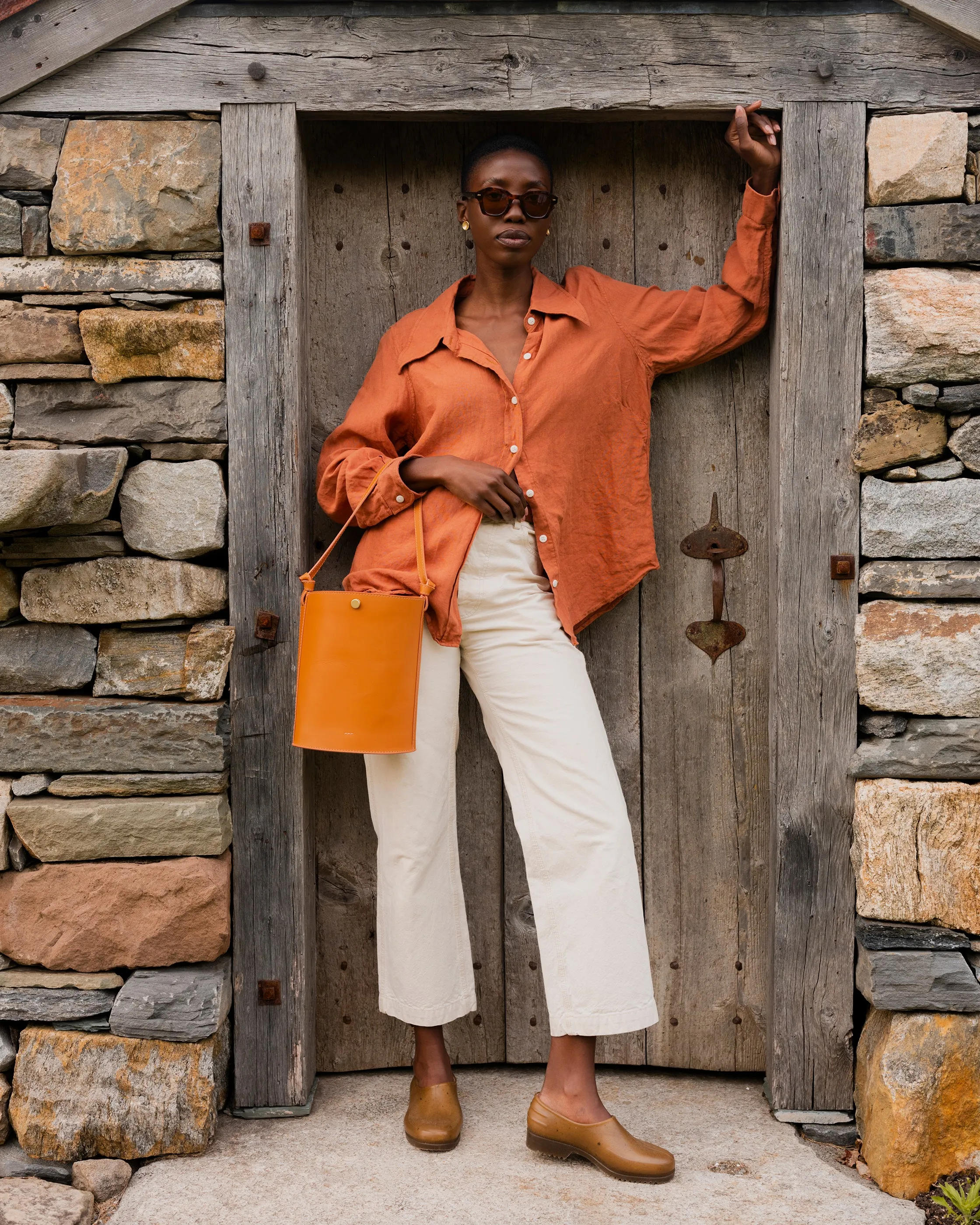 Small Hilma in Terracotta Vachetta