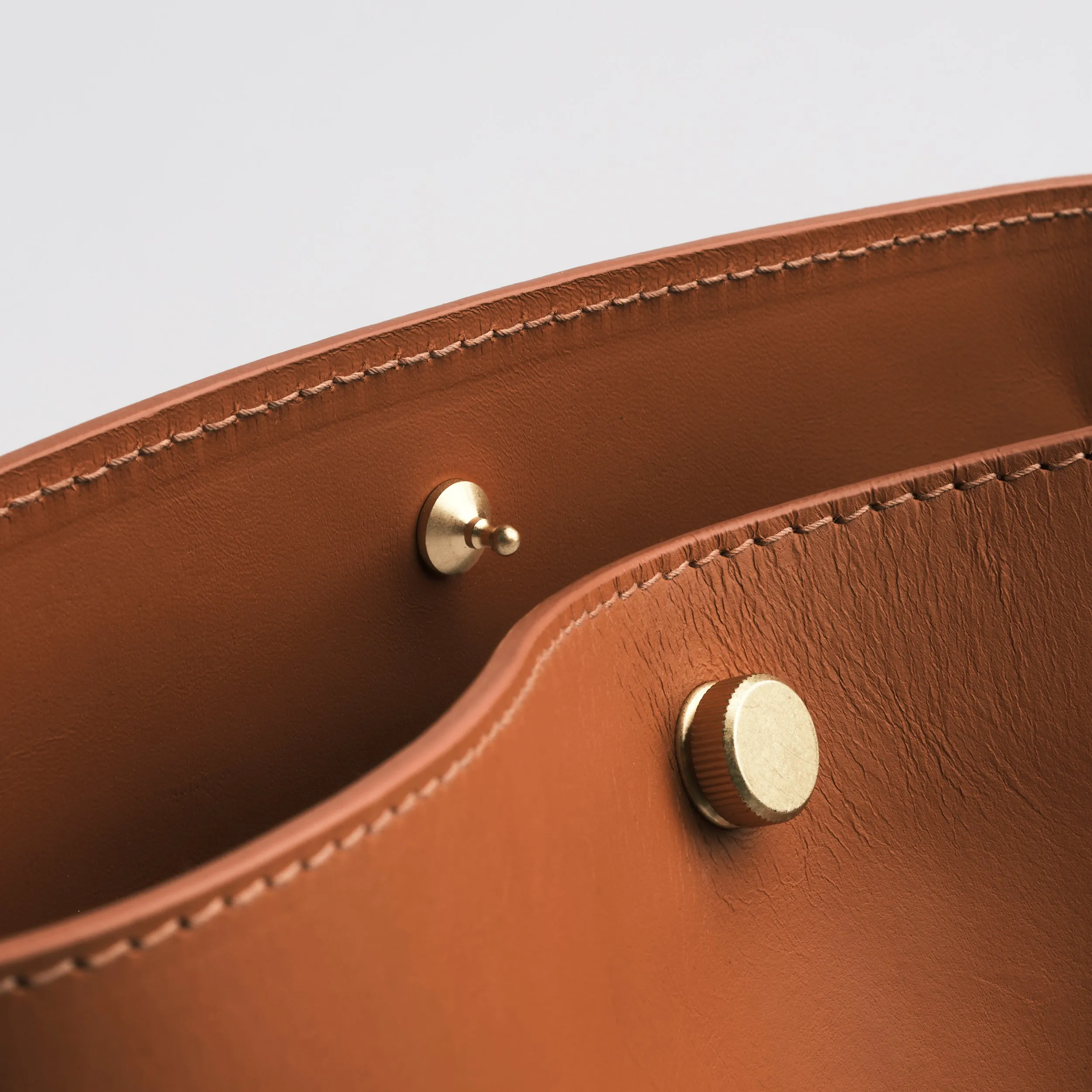 Small Hilma in Terracotta Vachetta