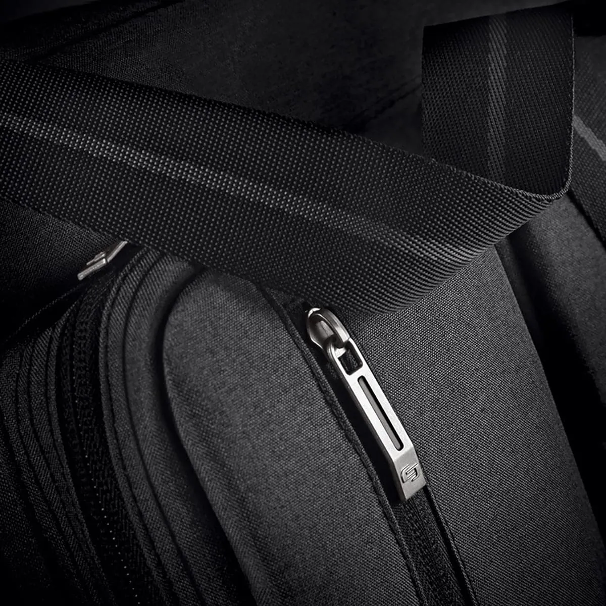 Solo Downtown Duane Hybrid Briefcase