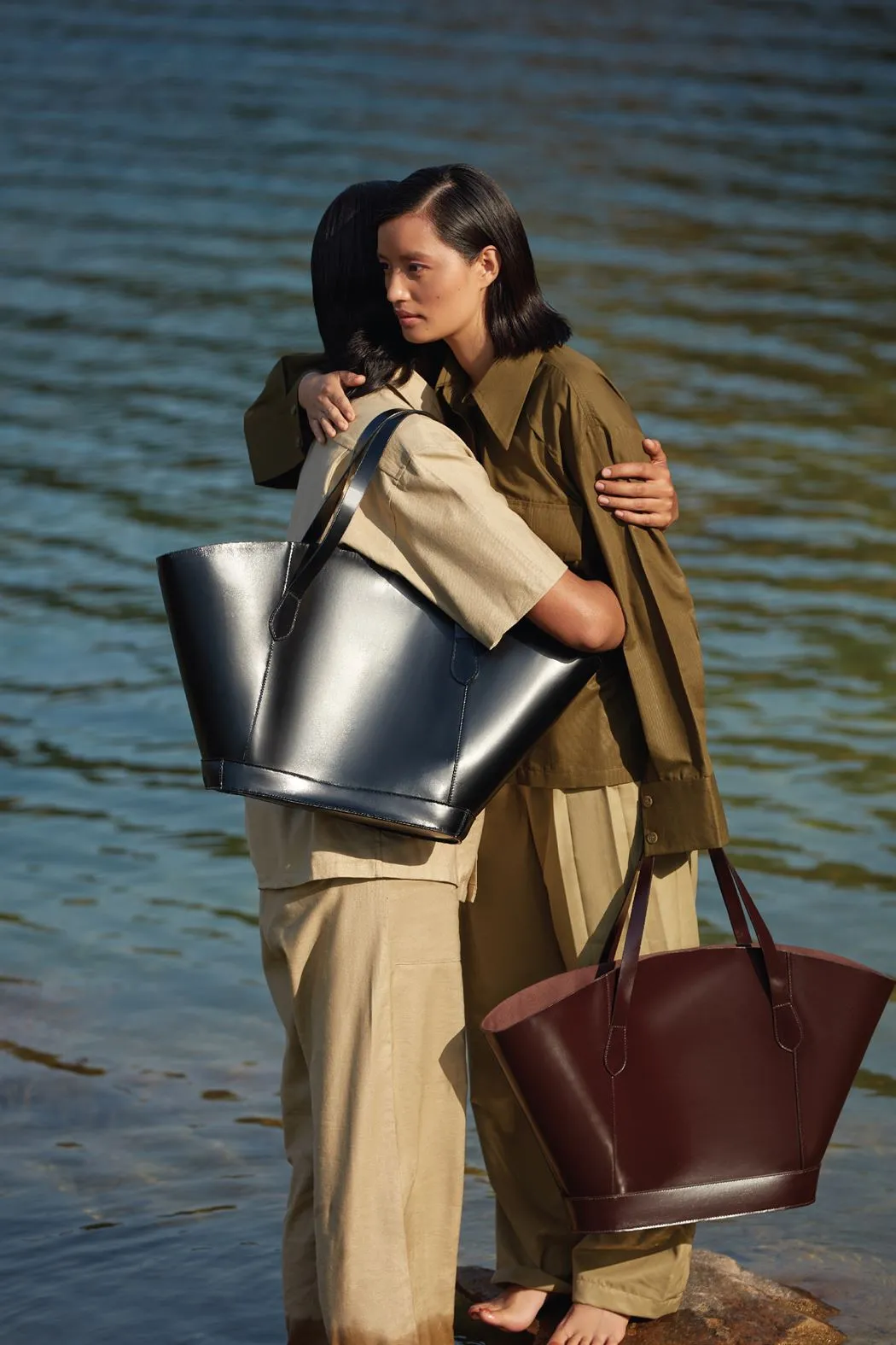 Tanned   I   Bucket Bag      Black  TO/BU-BLK  I Leather Bag