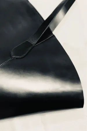 Tanned   I   Bucket Bag      Black  TO/BU-BLK  I Leather Bag
